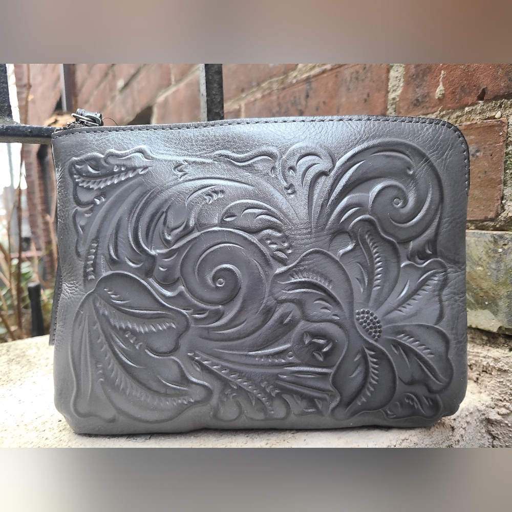 Patricia Nash Cassini Gray Smoke Leather Wristlet New